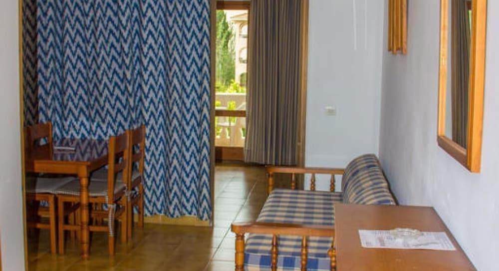 Apartamentos S'Olivera Canyamel  Ngoại thất bức ảnh