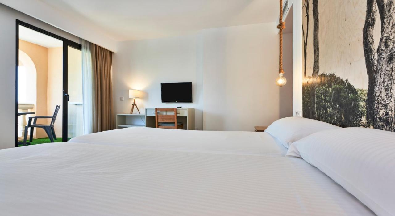 Apartamentos S'Olivera Canyamel  Ngoại thất bức ảnh